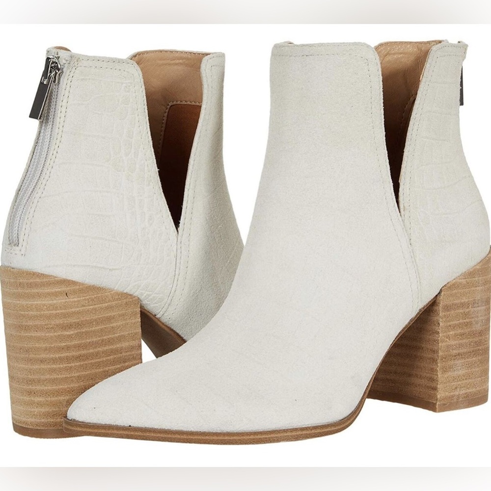 Steve Madden Darci pointed toe booties 
Brand new